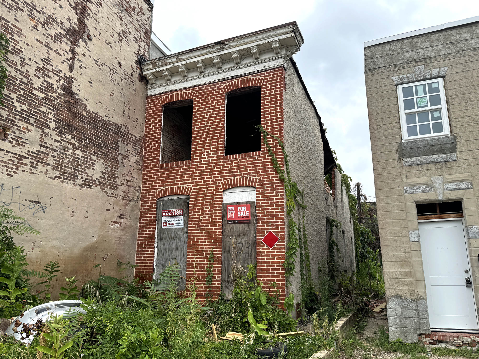 1223 N. Central Avenue