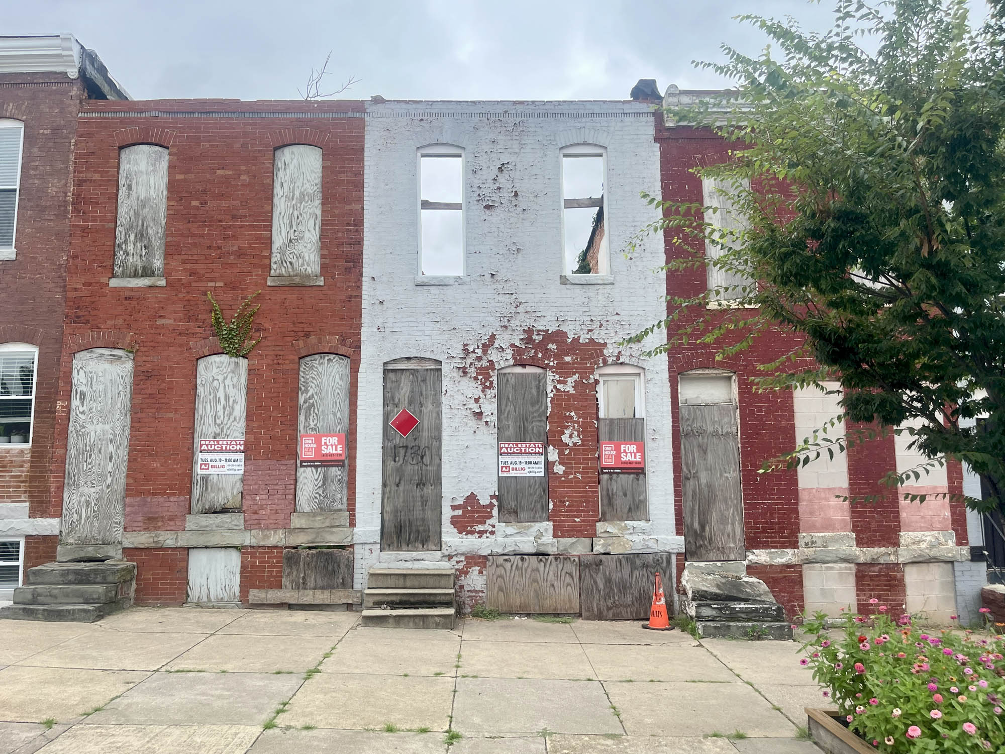 1730 N. Milton Avenue