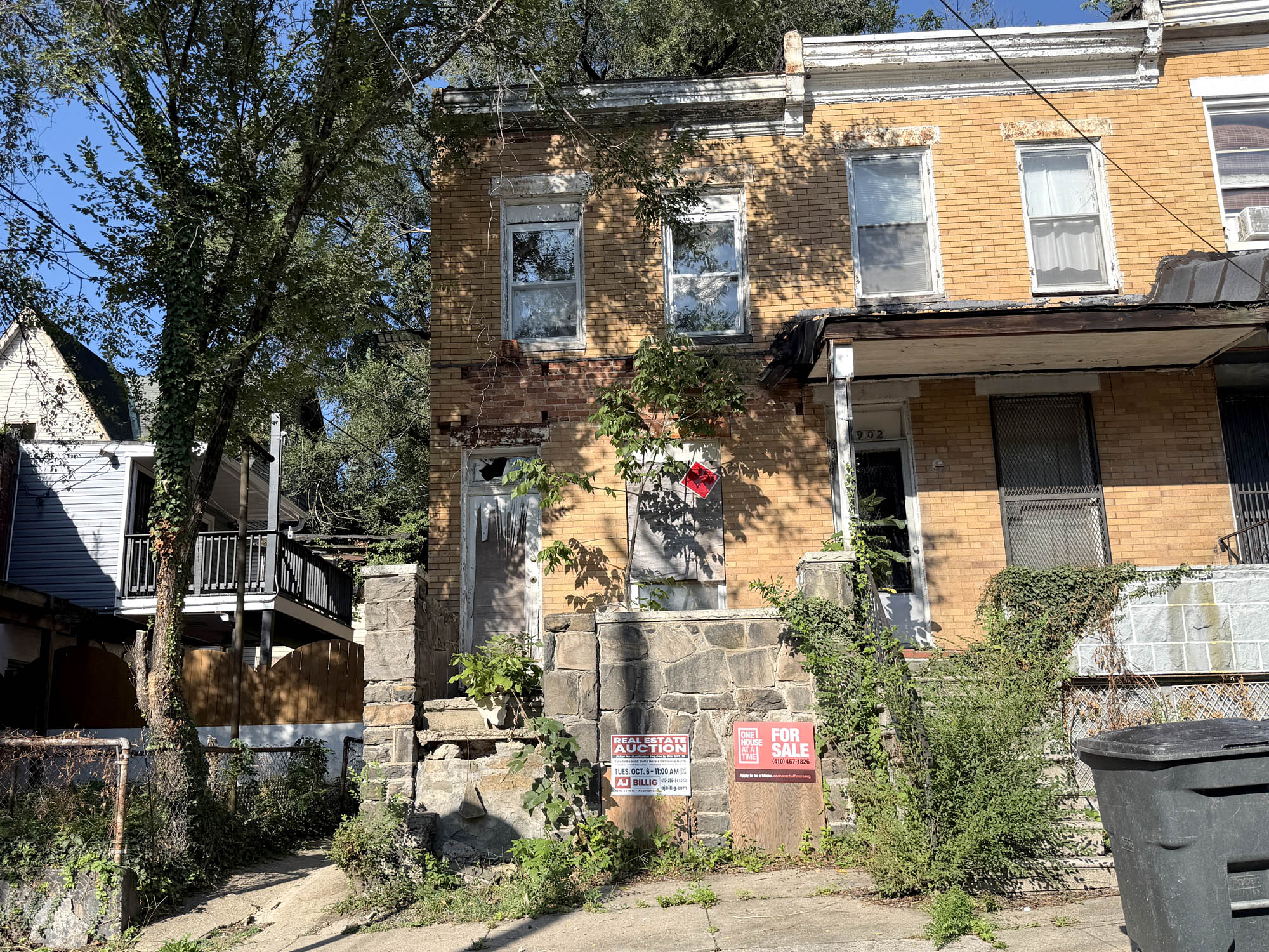 900 N. Dukeland Street