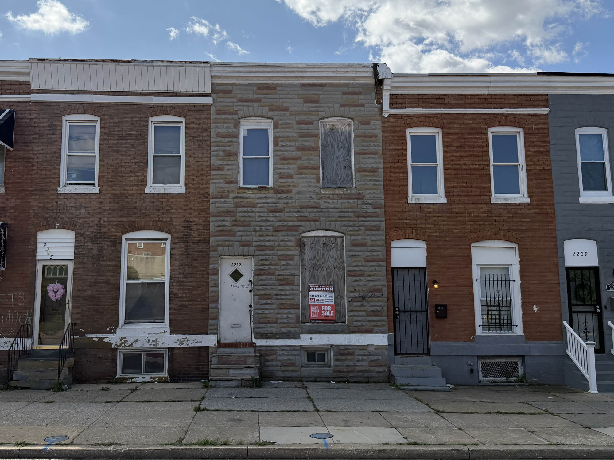 2213 E. North Avenue