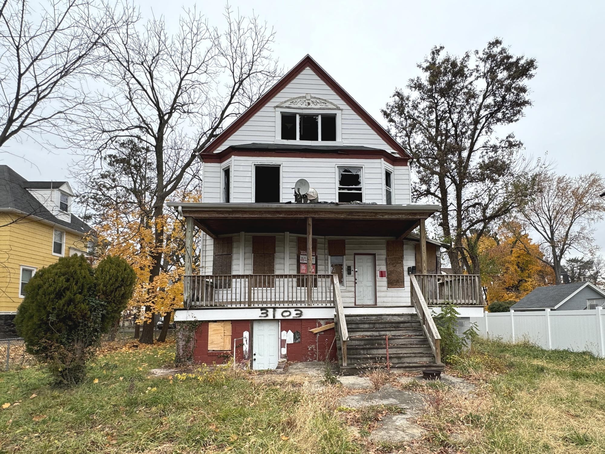 3708 Fairview Avenue