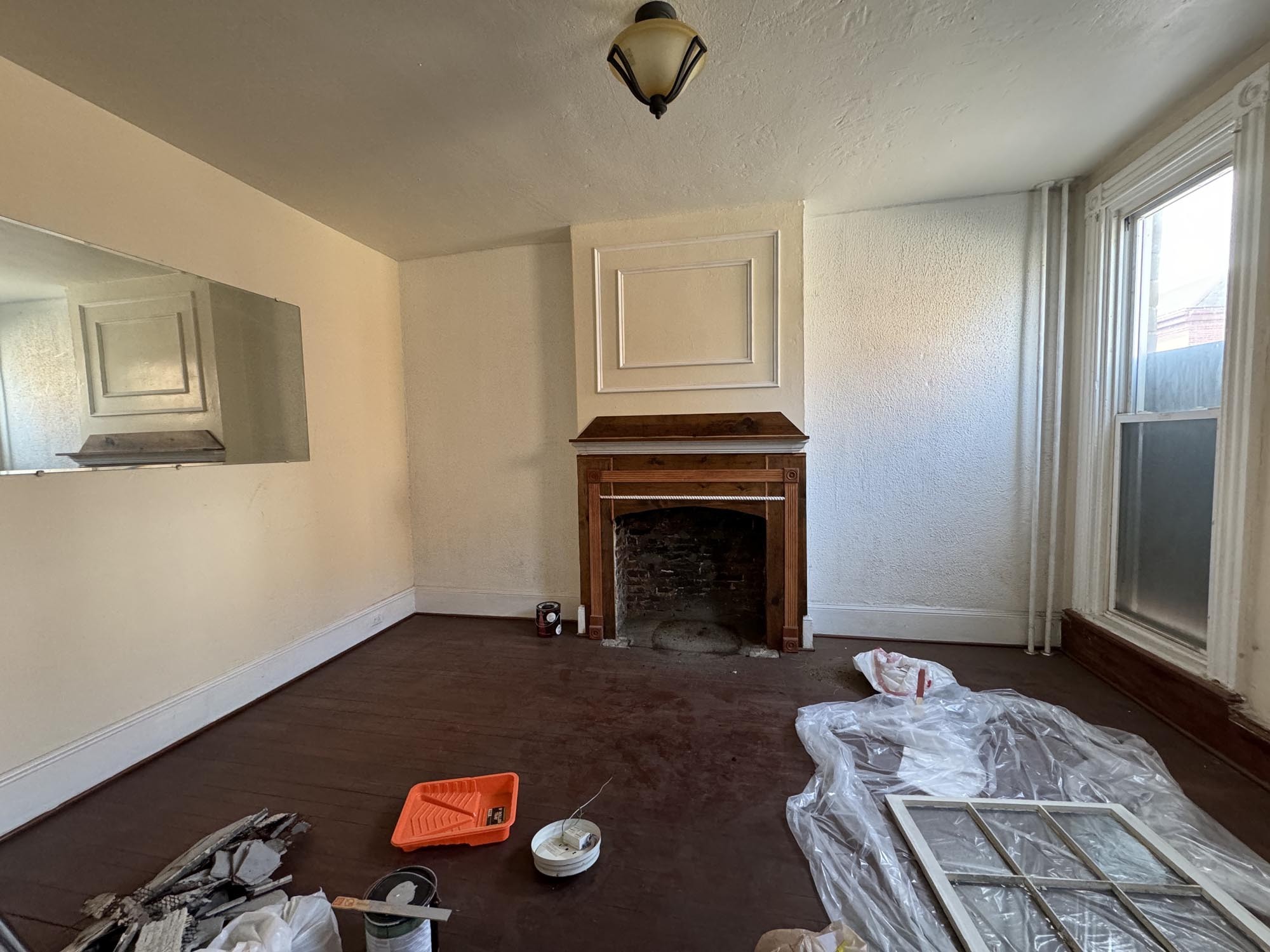 1643 N. Spring Street