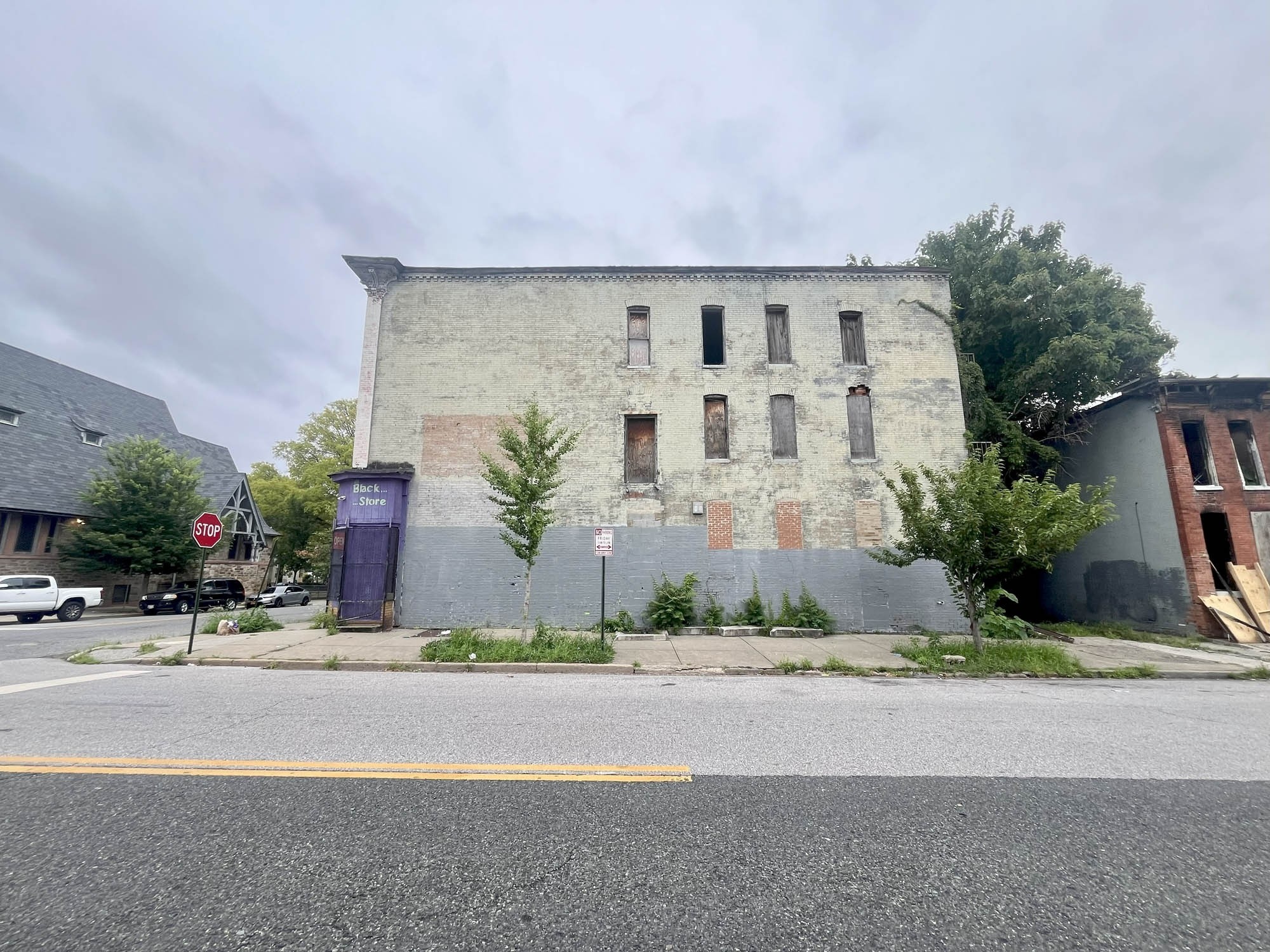 549 Presstman Street