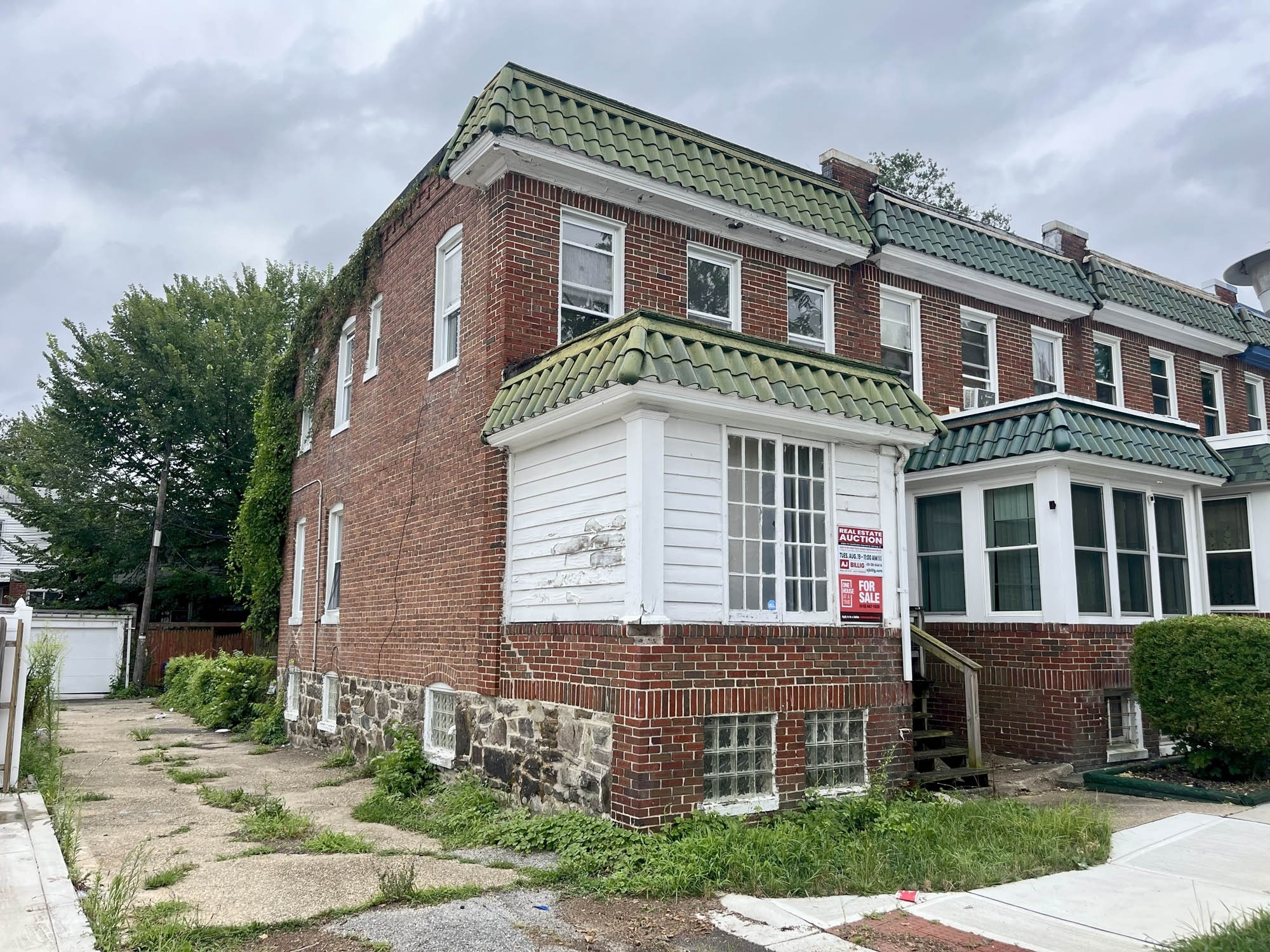 817 Venable Avenue