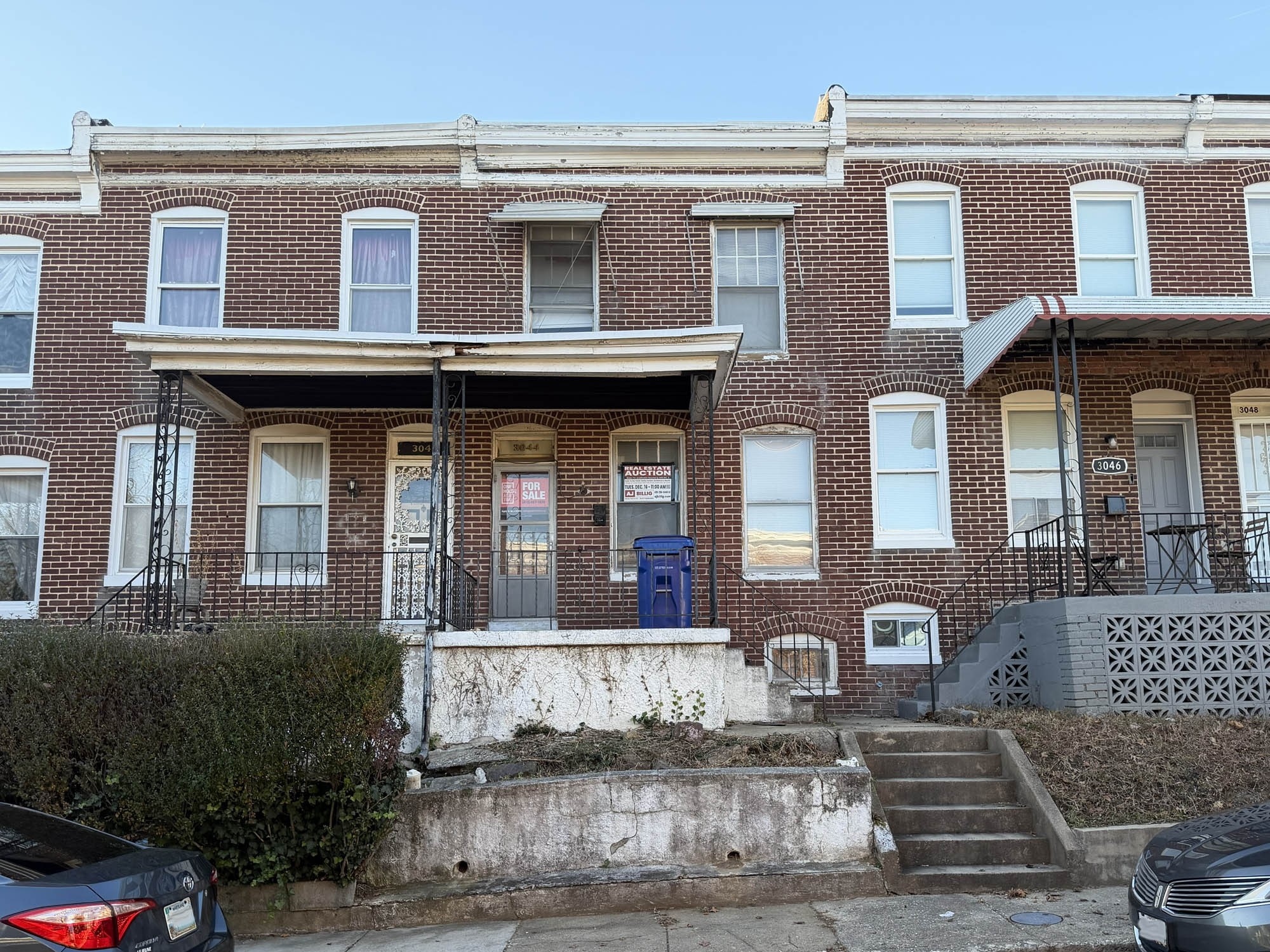 3044 Mathews Street