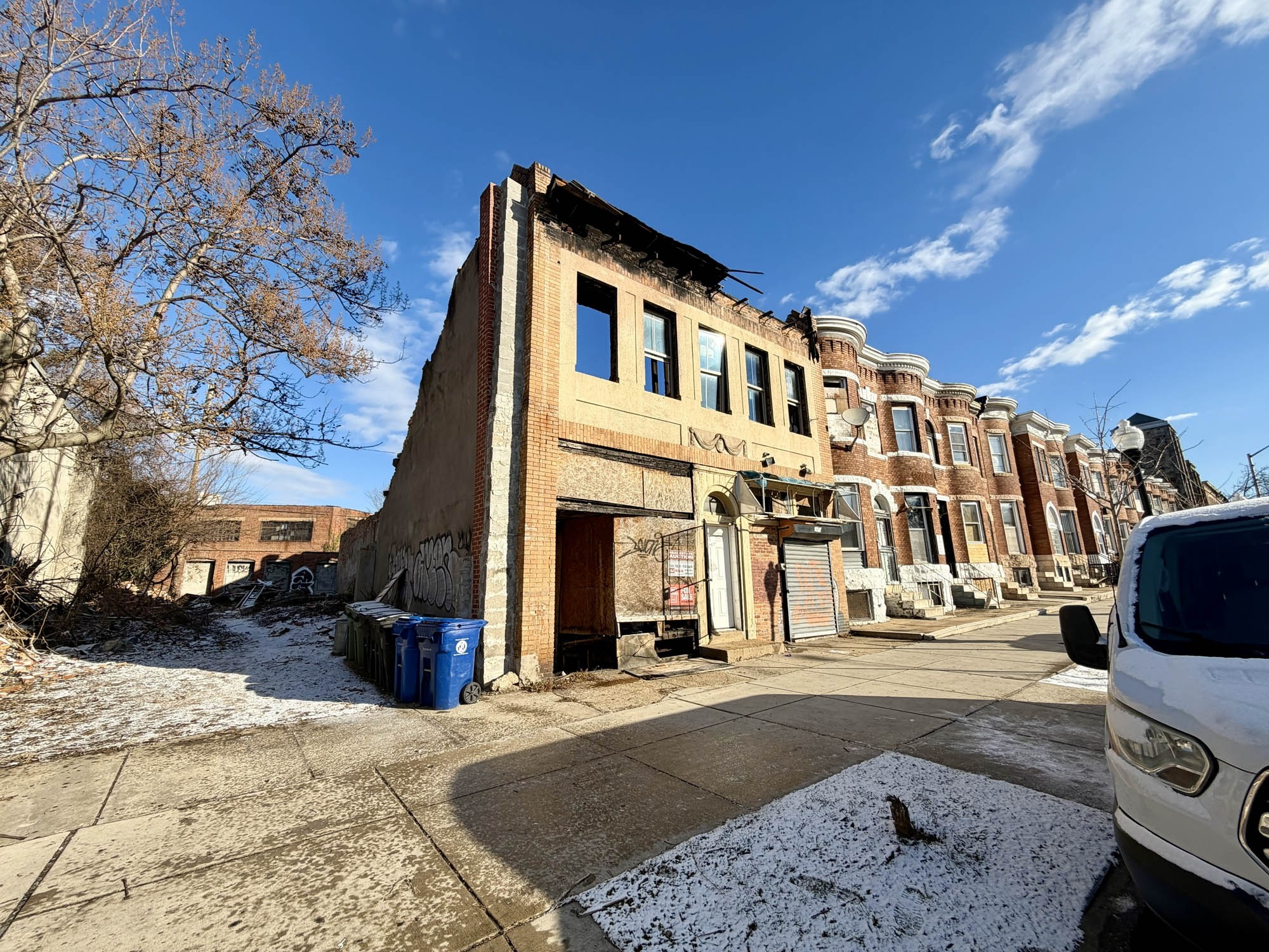 1670 W. North Avenue