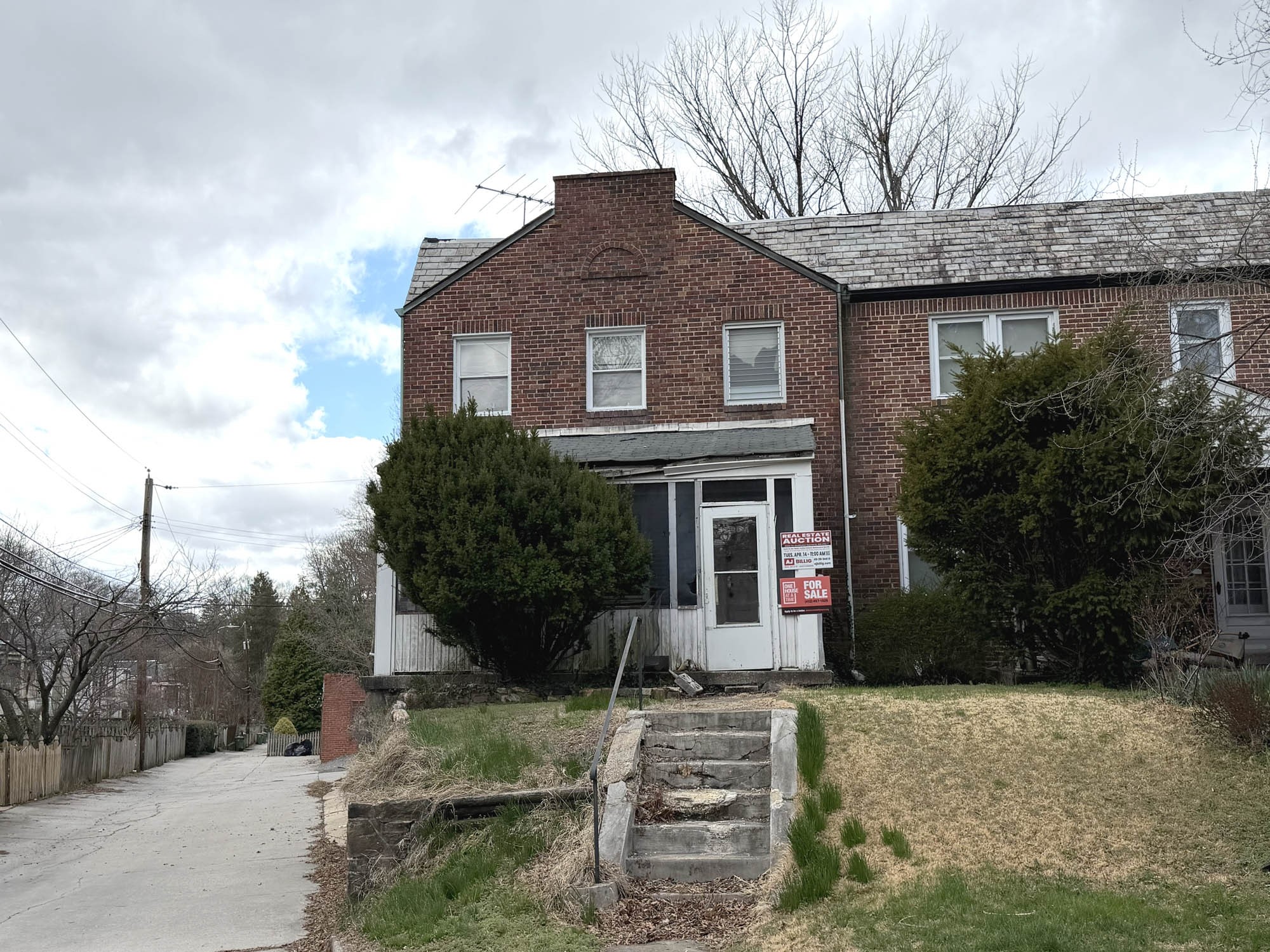 600 Highwood Drive