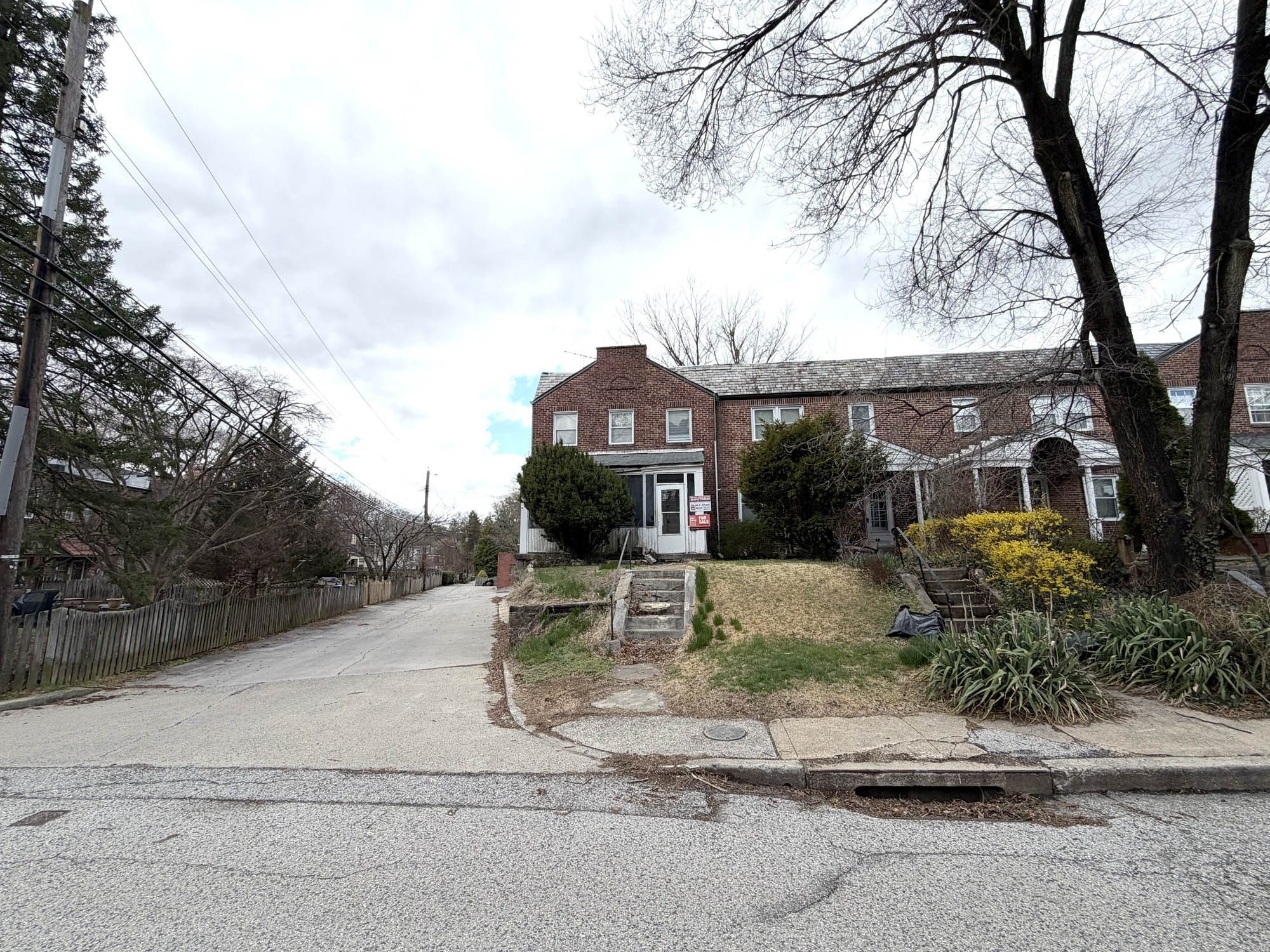 600 Highwood Drive