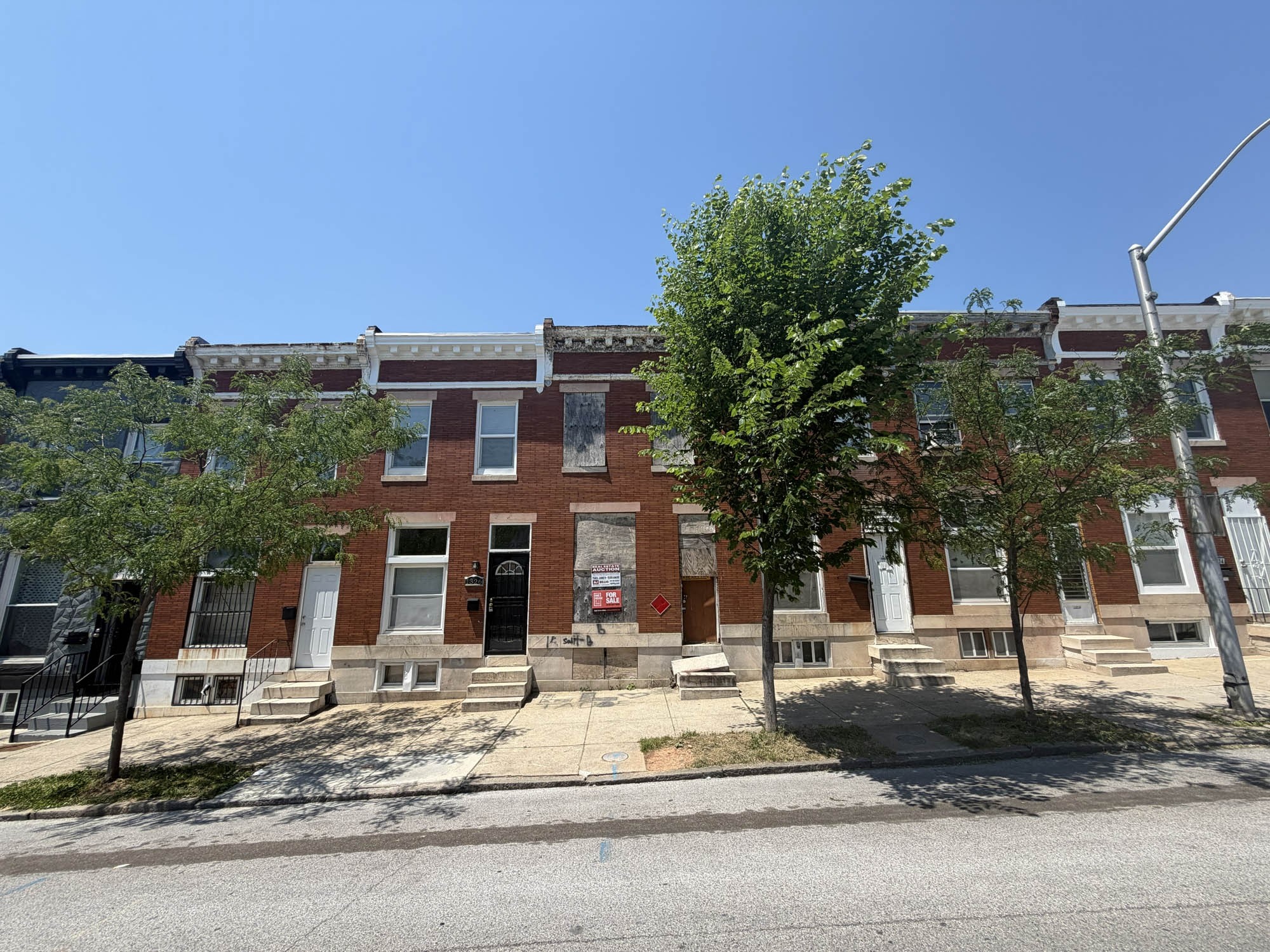 1328 N. Luzerne Avenue