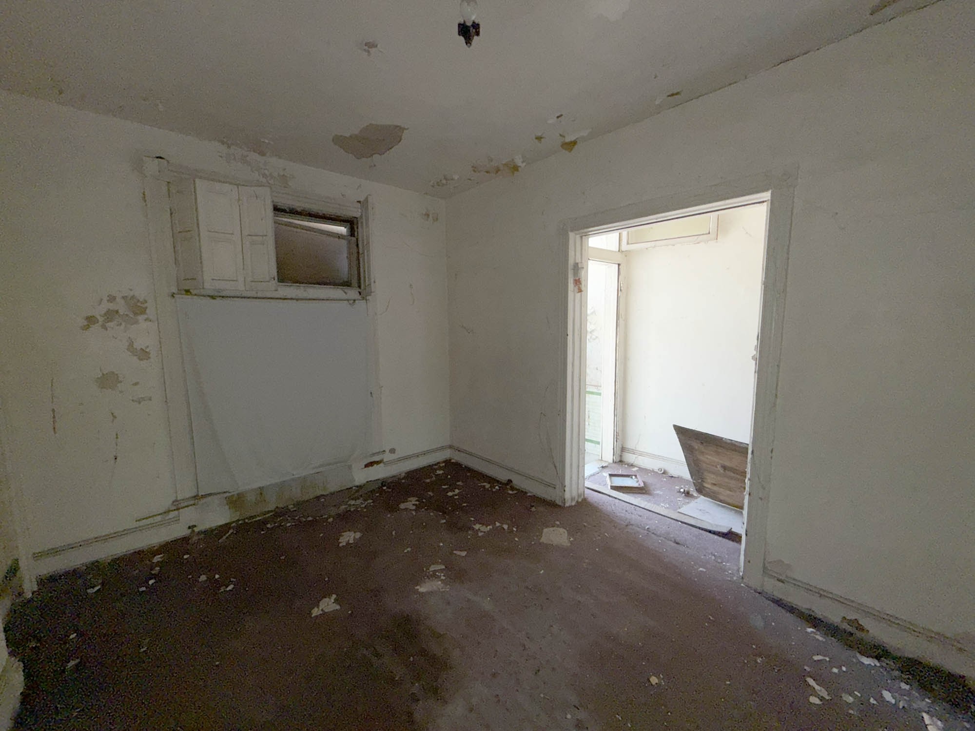 1202 N. Milton Avenue