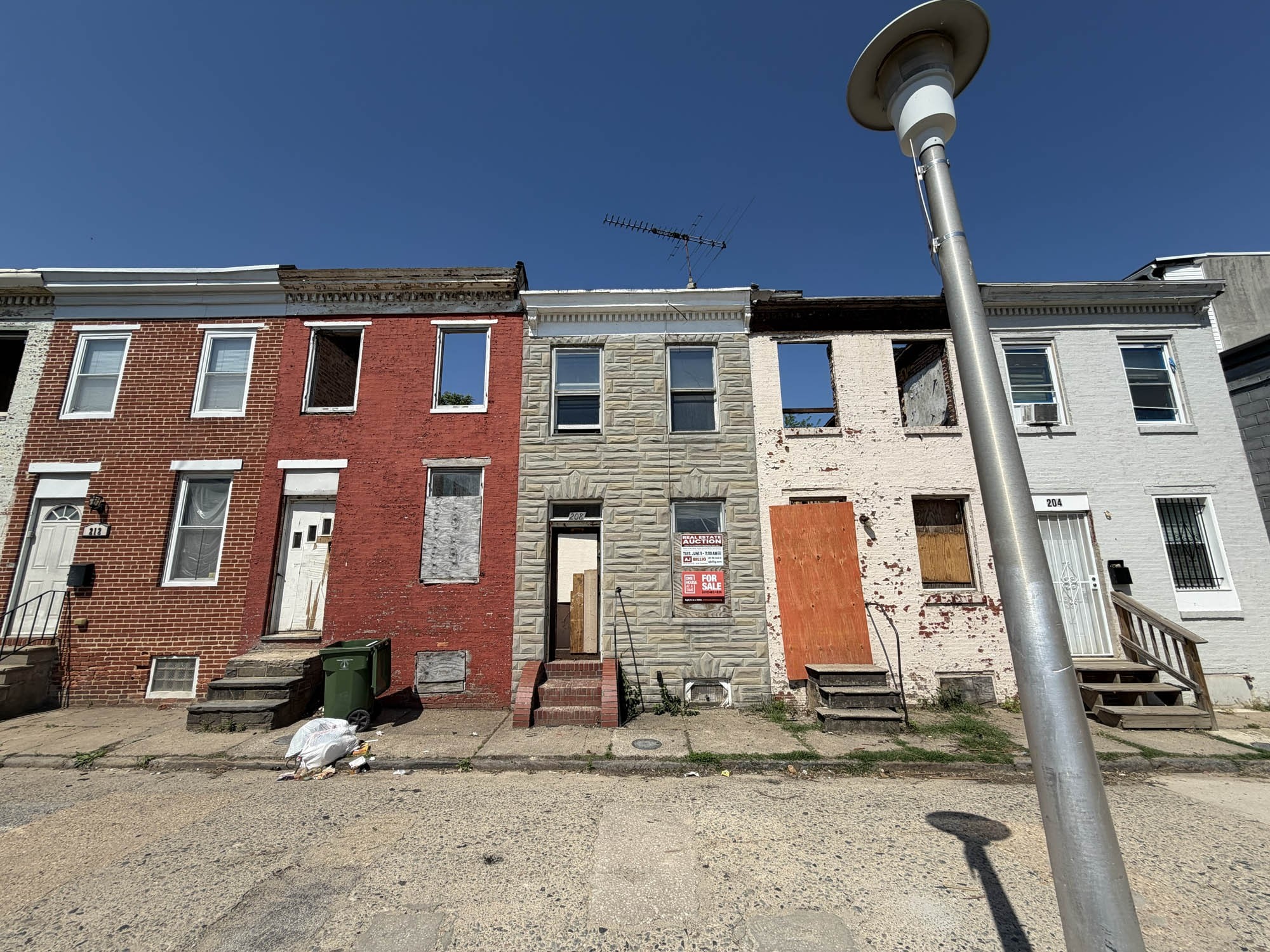 208 S. Vincent Street