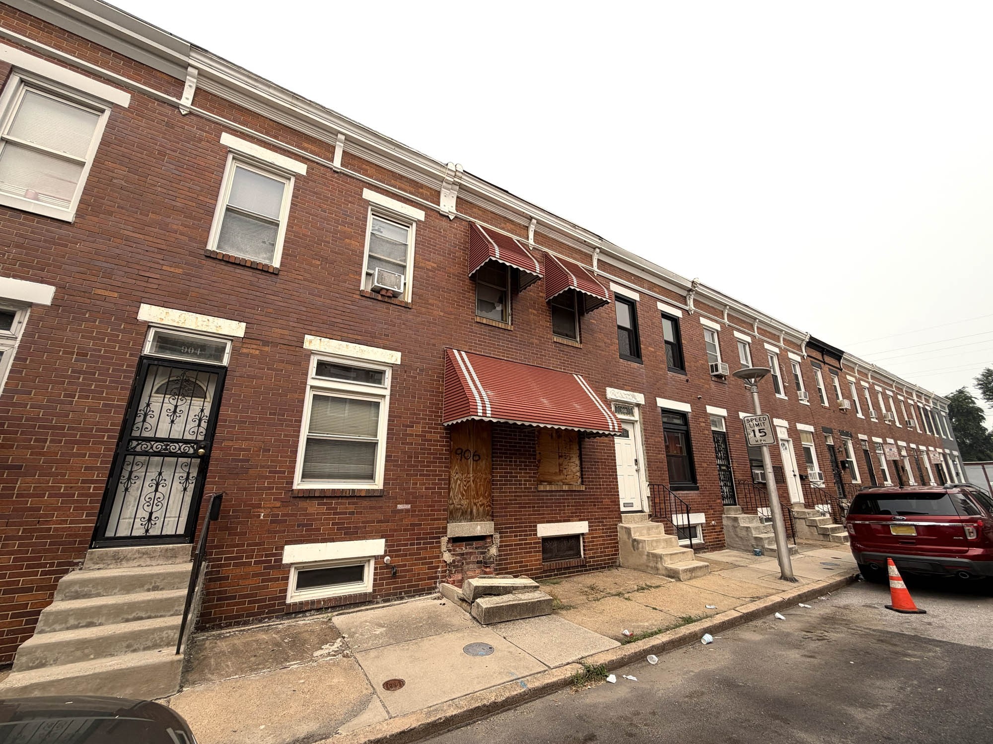 906 N. Belnord Avenue