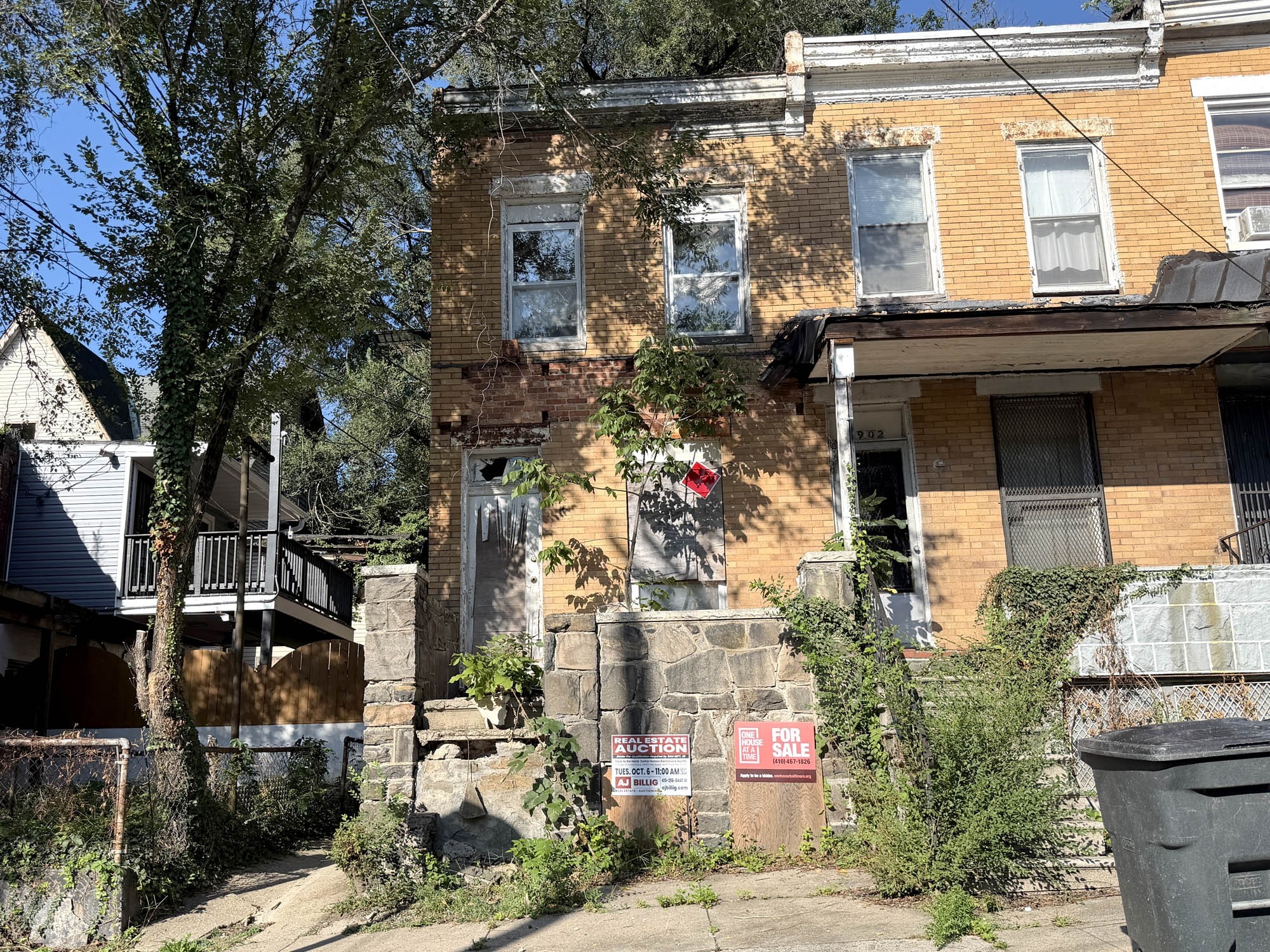 900 N. Dukeland Street