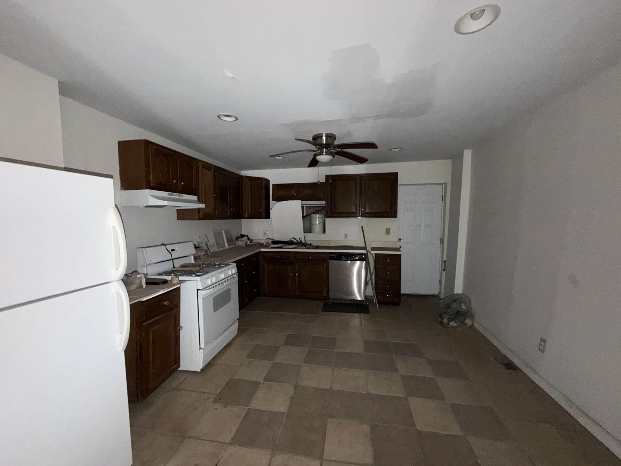 2857 W. Lanvale Street
