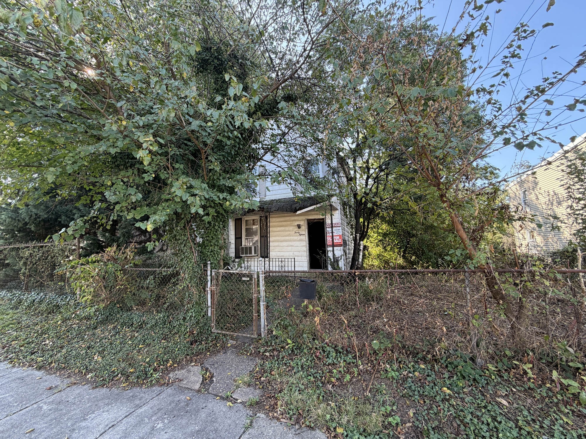 3015 Strickland Street